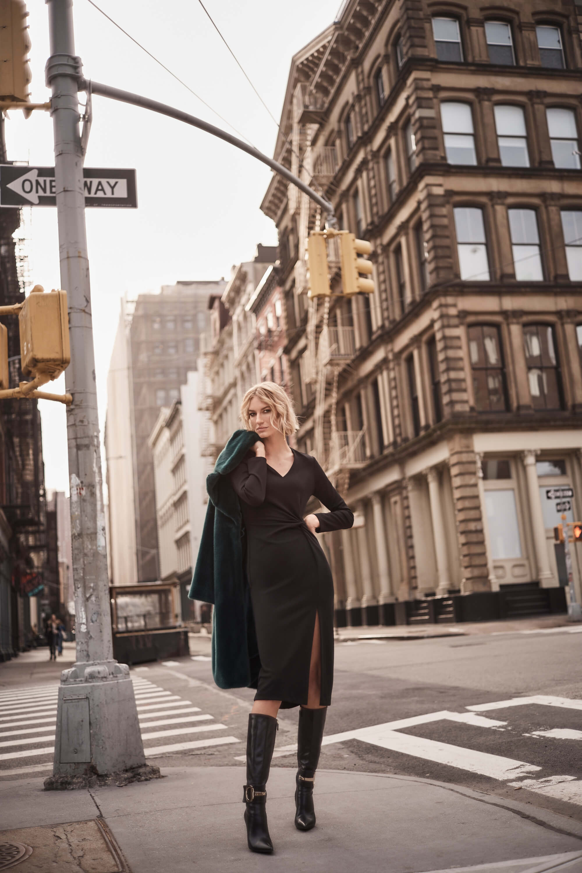 Vestido de tubo en crepé scuba - 243308