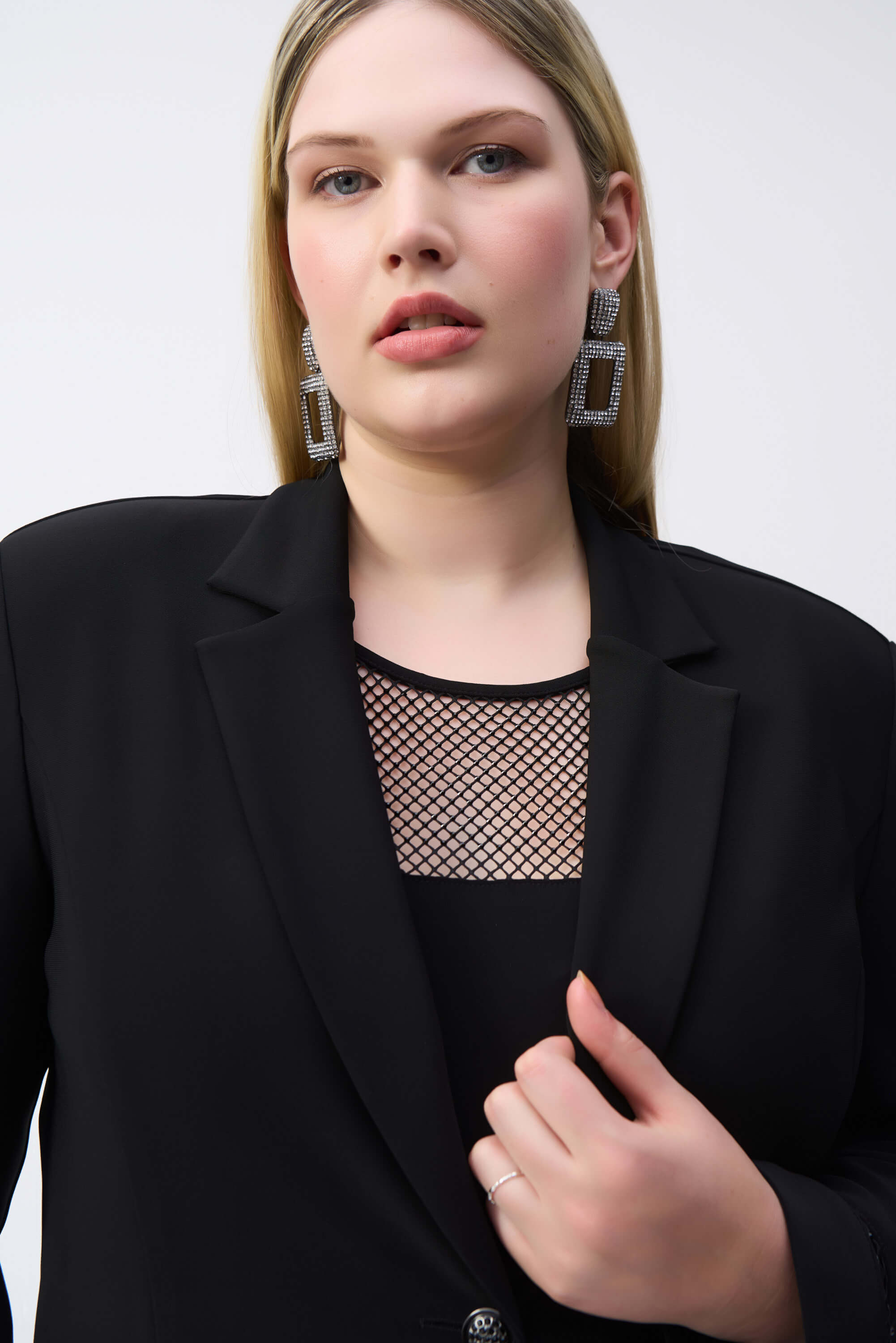 Signature | Blazer de punto sedoso y malla con pedrería - 243752