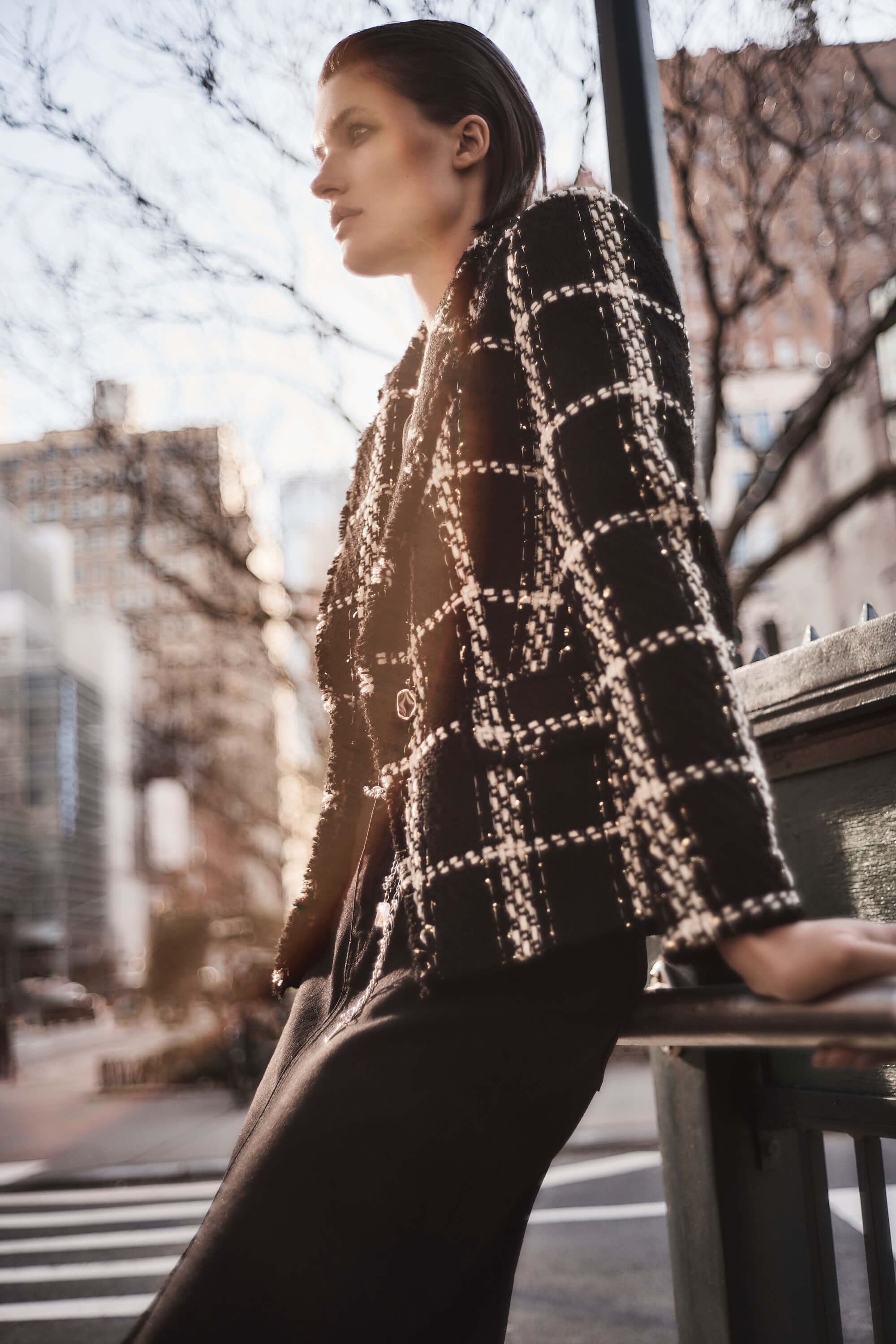 Blazer de bouclé de tartán con bolsillos - 243960