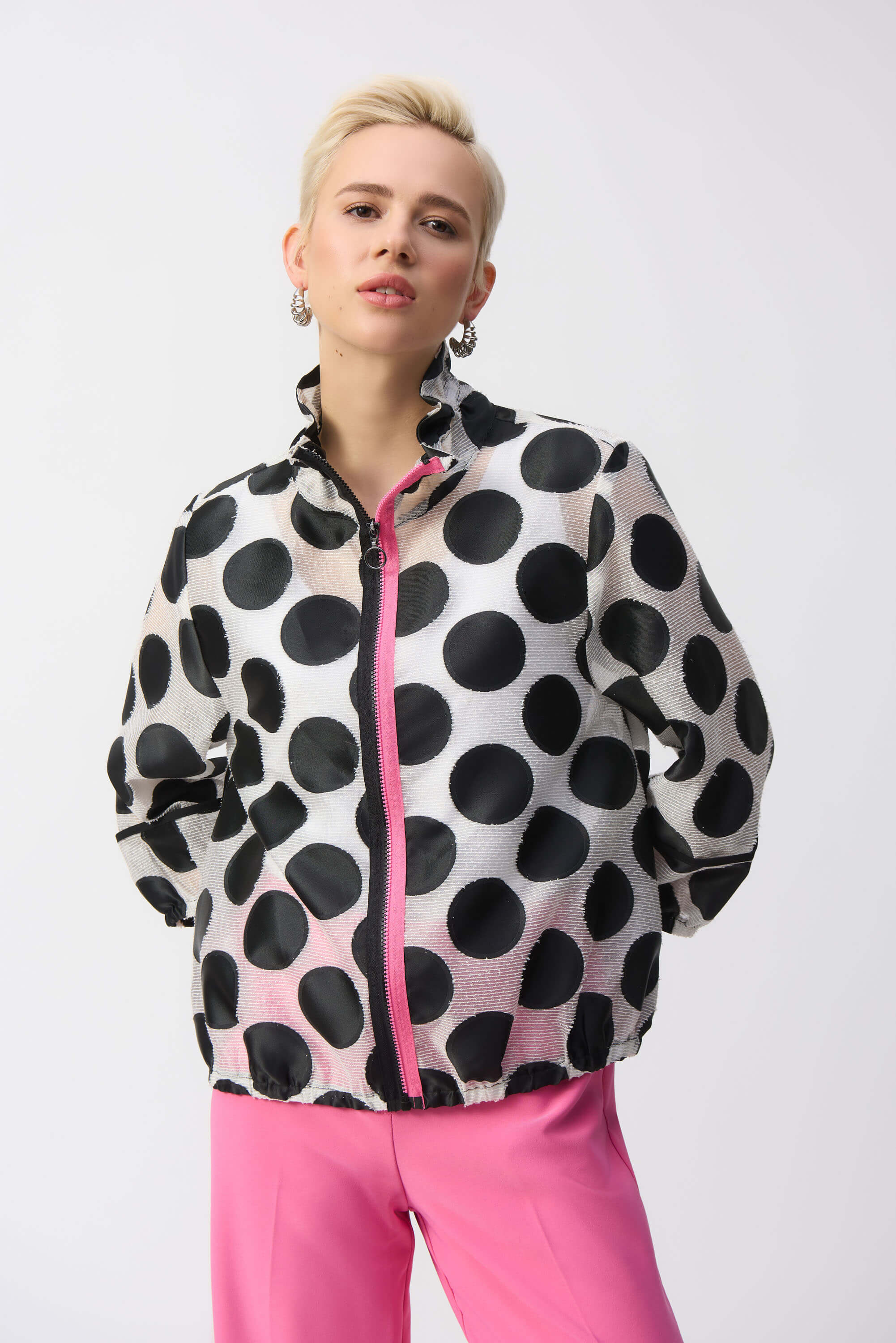 Joseph Ribkoff 251123 | Chaqueta jacquard estampado puntos vista frontal