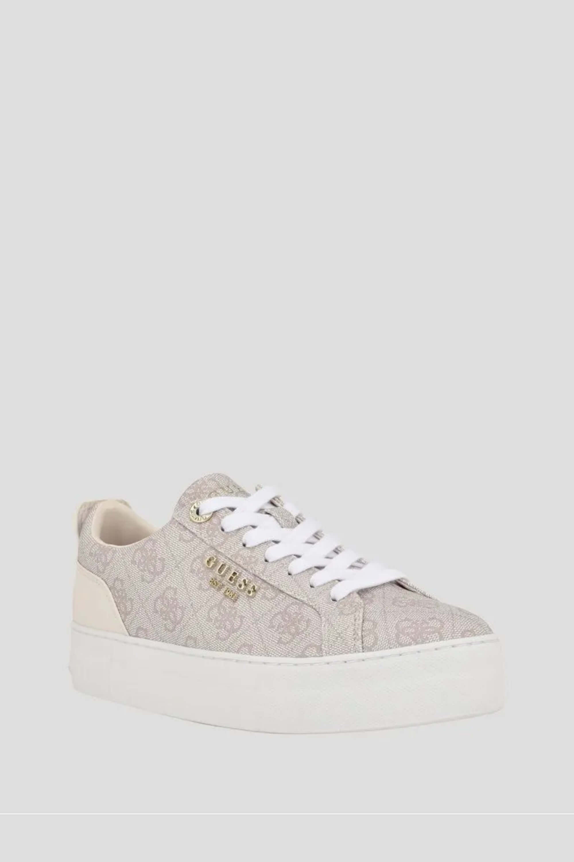 GUESS Genza | Tenis vista lateral altura tacón