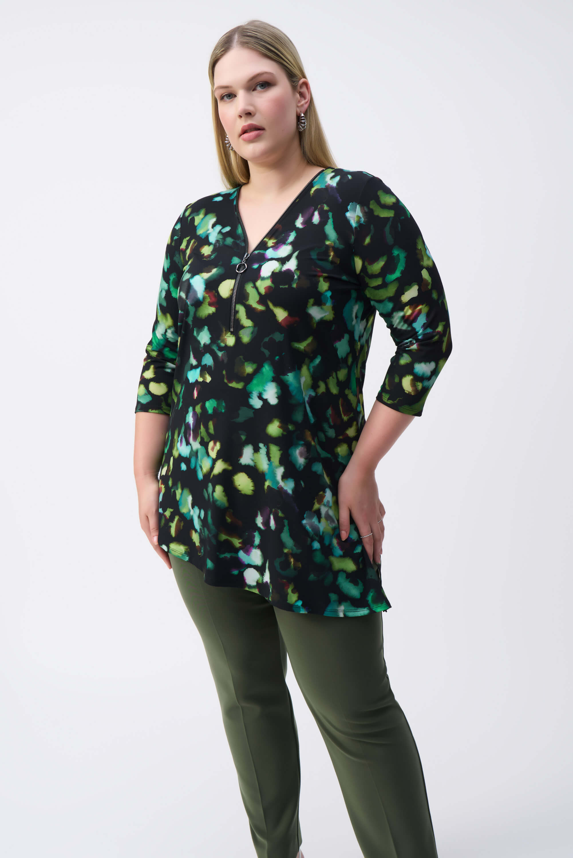 Túnica sedosa de punto con estampado abstracto - 243134