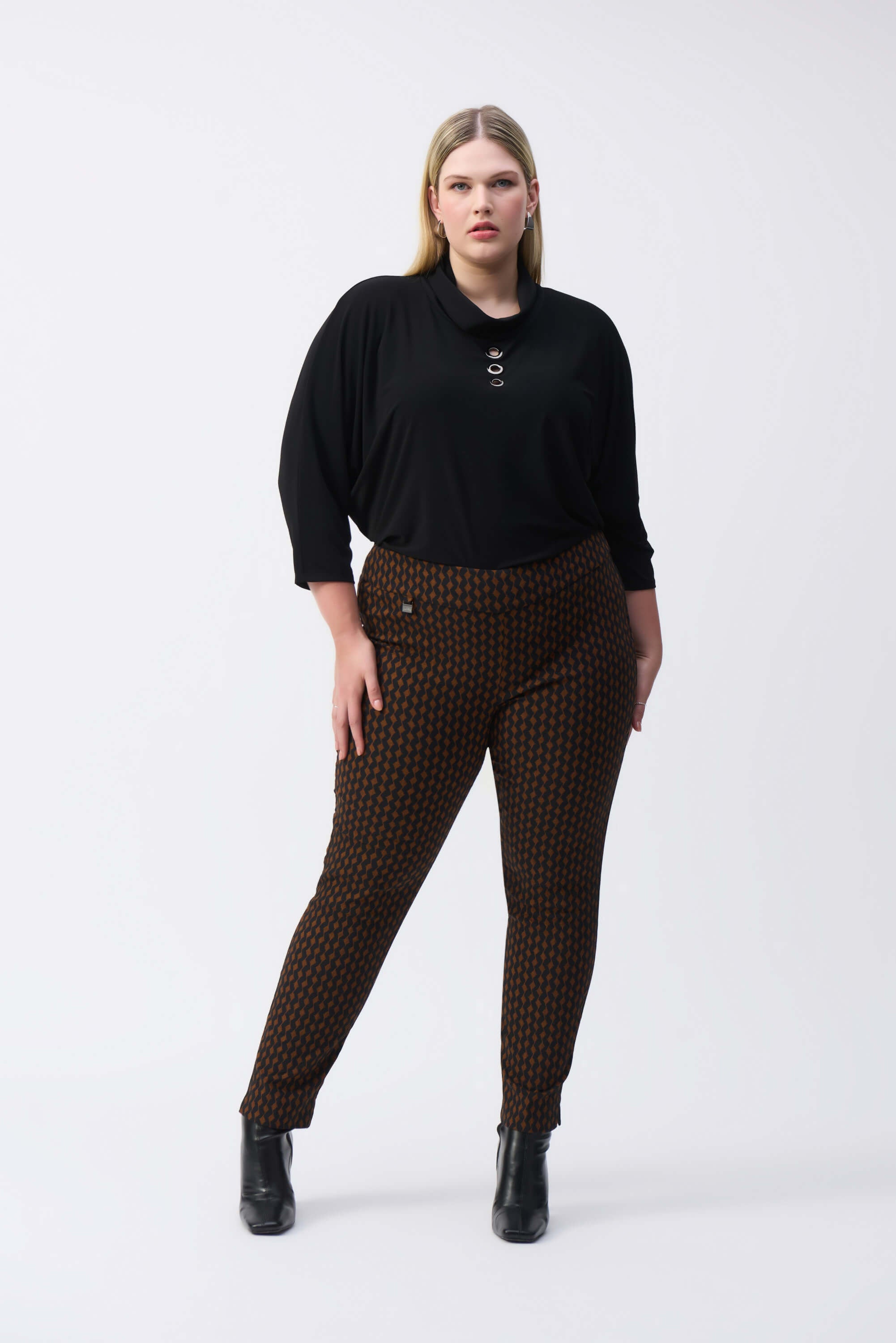 Pantalones ajustados de tejido jacquard con estampado abstracto - 243306