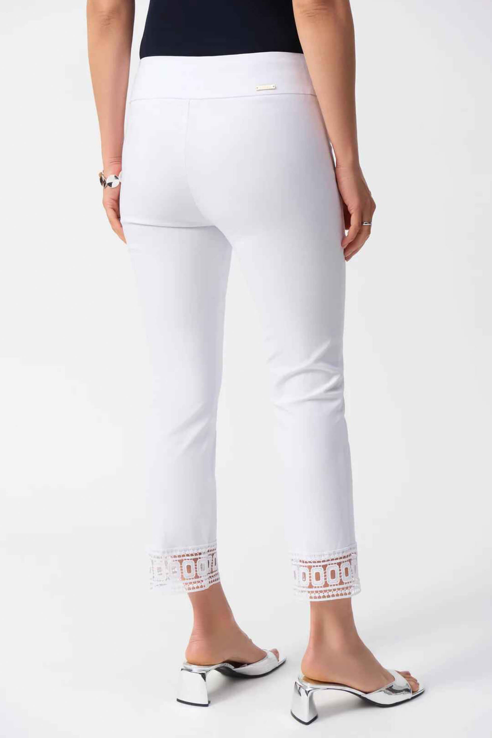 Pantalón Cropped Pull-On con Detalle Guipur - 251053