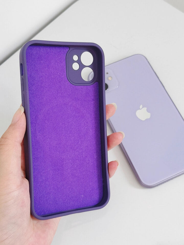 Funda iPhone Minnie Mouse Corazones con MagSafe