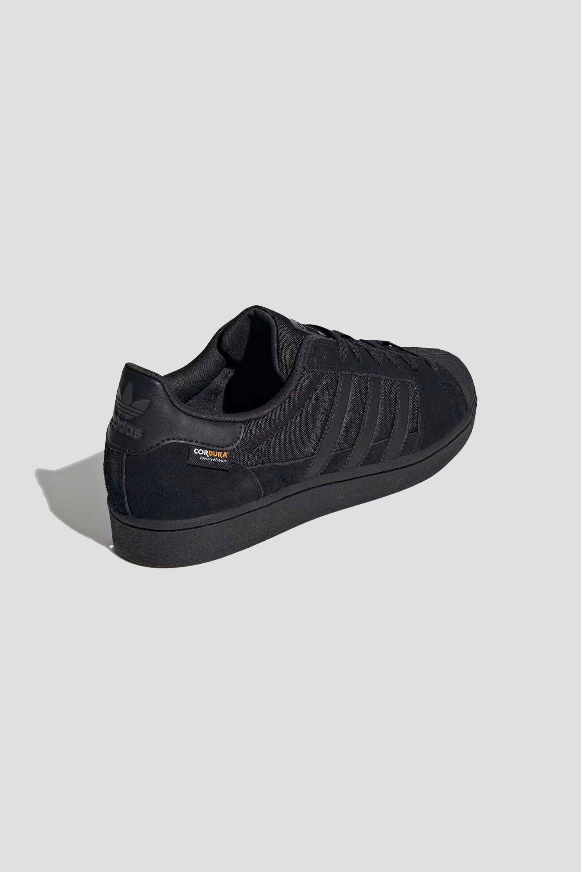 Tenis Superstar con Tecnología CORDURA®