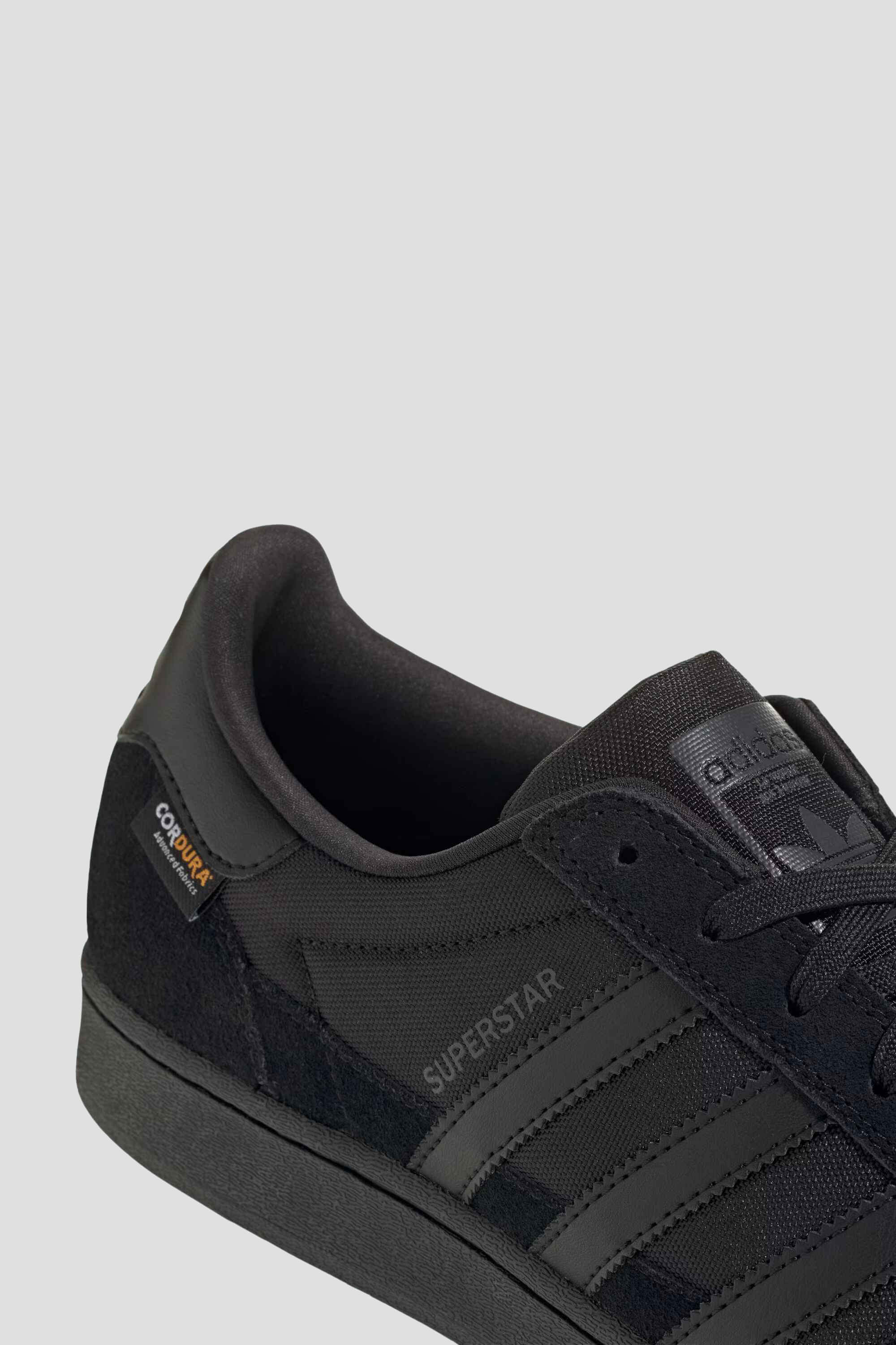 Tenis Superstar con Tecnología CORDURA®